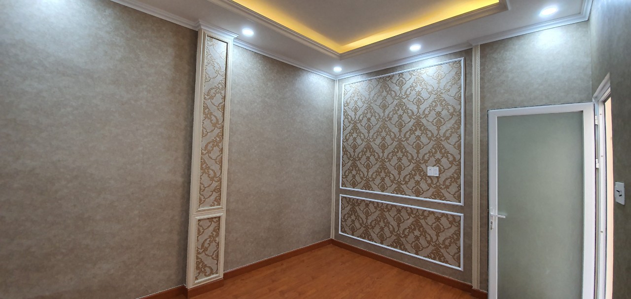 Bán nhà hẻm xe hơi Nguyễn Trãi, P2, Quận 5, gần Nguyễn Biểu, 3,7m x 15m, cấp 4, giá 11 tỷ