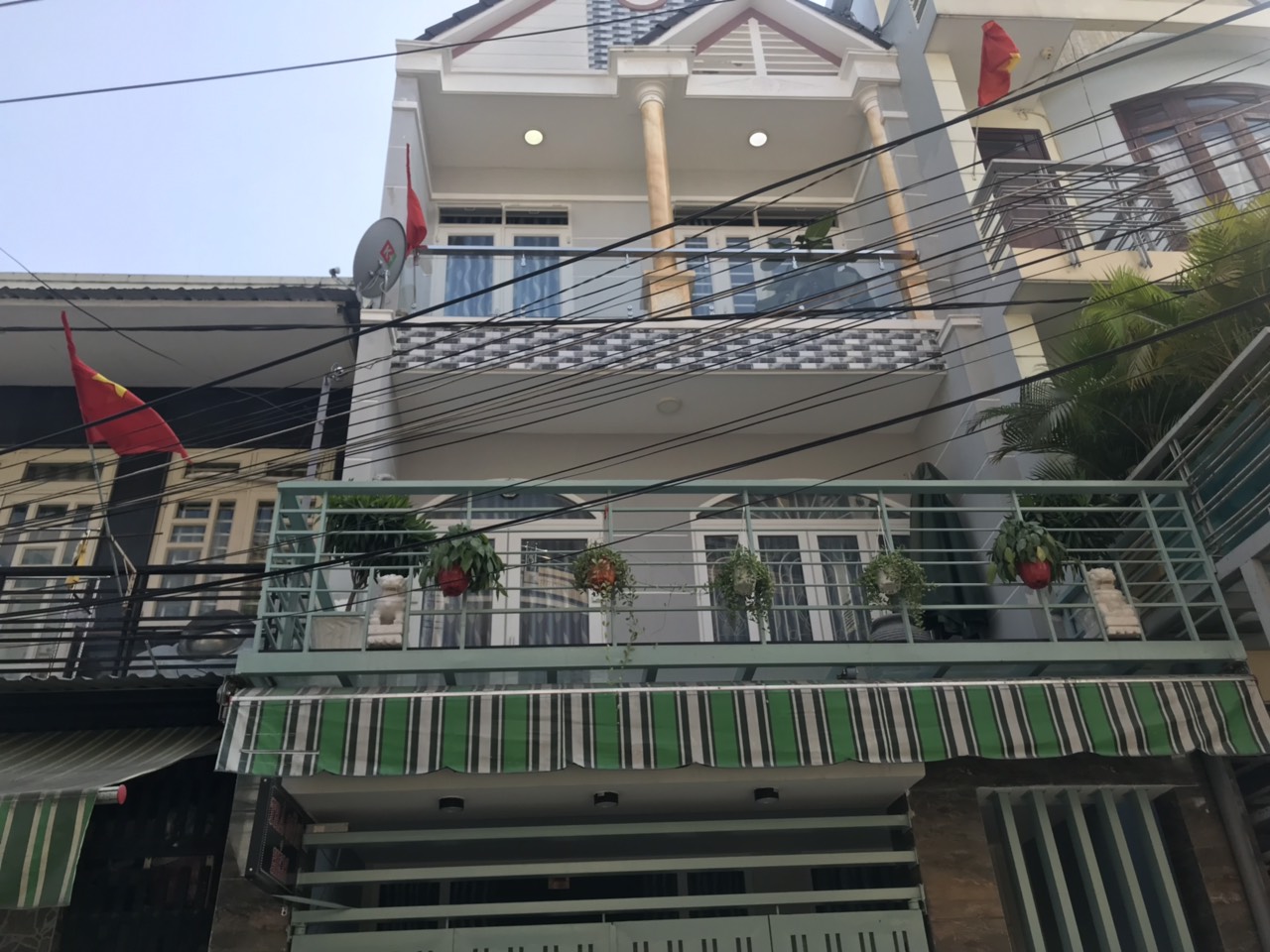 Bán nhà hẻm 5m đường Lê ĐứcThọ, P.16 , Gò vấp, DT: 70m2 giá 6 tỷ
