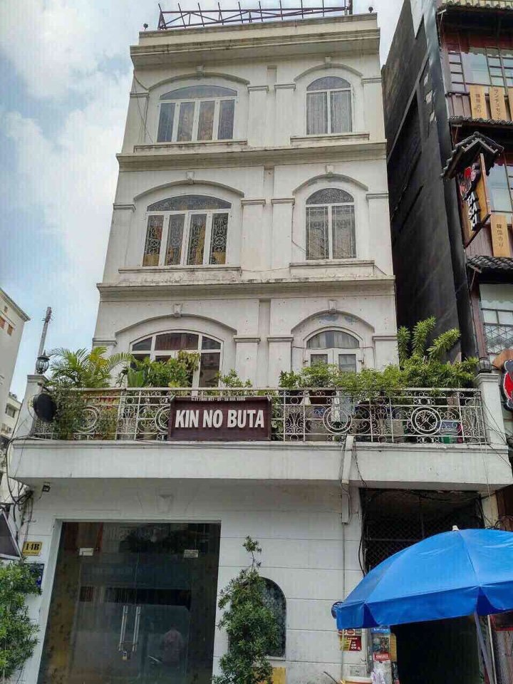 Cho thuê gấp nhà 4 tầng mặt tiền thụt đường Trần Quang Khải Q1 giá chỉ 38tr/tháng