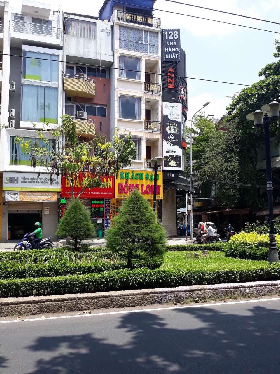 Nhà bán mặt tiền HOA ĐÀO Phú Nhuận, 8x18M, 103TR/1TH. Giá 55 TỶ