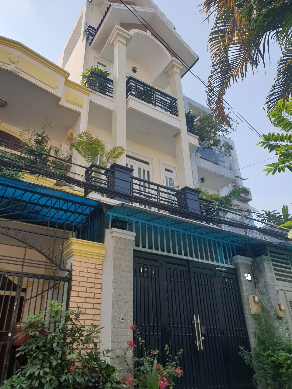 Cần tiền bán gấp nhà 2 lầu hẻm 5m, Lê văn Thọ, P.11, Gò vấp, DT: 64m2 giá 5,9 tỷ