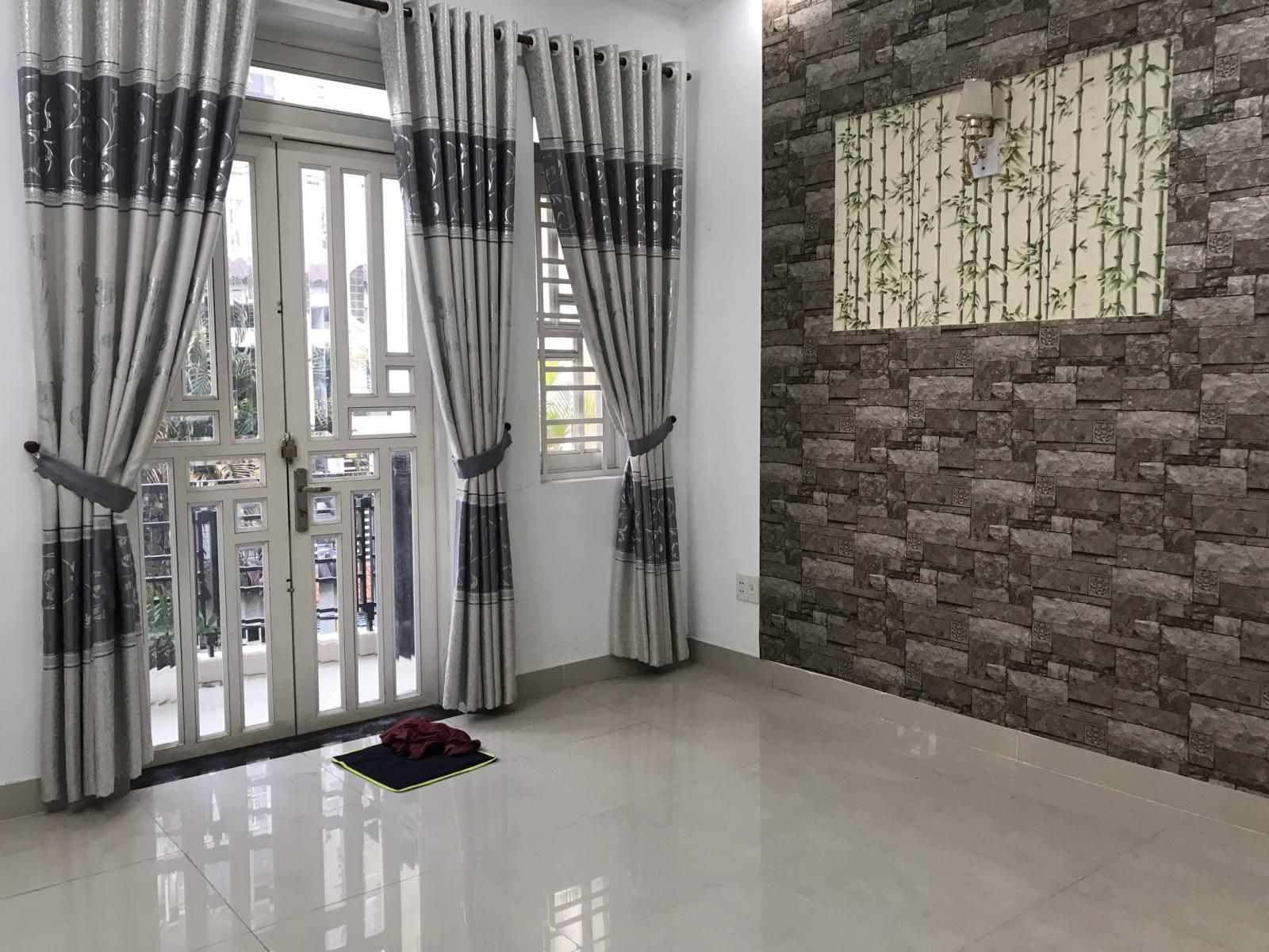 Cần tiền bán gấp nhà 2 lầu hẻm 5m, Lê văn Thọ, P.11, Gò vấp, DT: 64m2 giá 5,9 tỷ