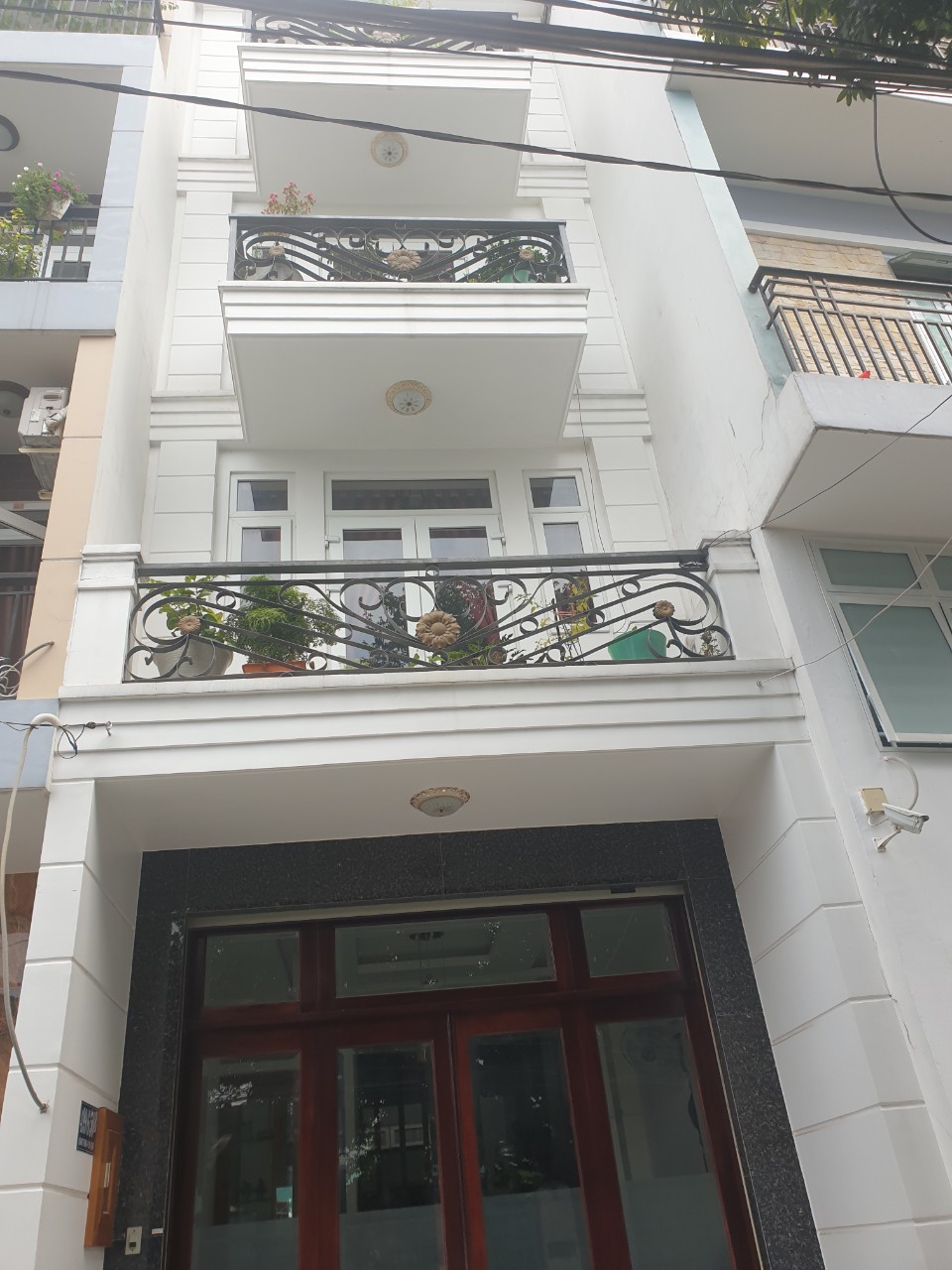 Bán nhà 3 lầu hẻm 6m đường Quang Trung P.10, GV, DT: 80m2 giá 7,4 tỷ