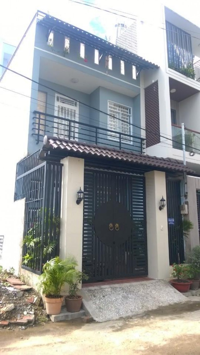 Bán nhà hẻm xe hơi đường Lê Văn Thọ, DT: 5x27m, 2 lầu, giá 6.35 tỷ