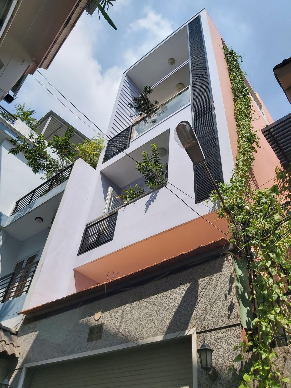 Bán gấp nhà mới đẹp hẻm 6m Phổ Quang, Phường 2, Tân Bình