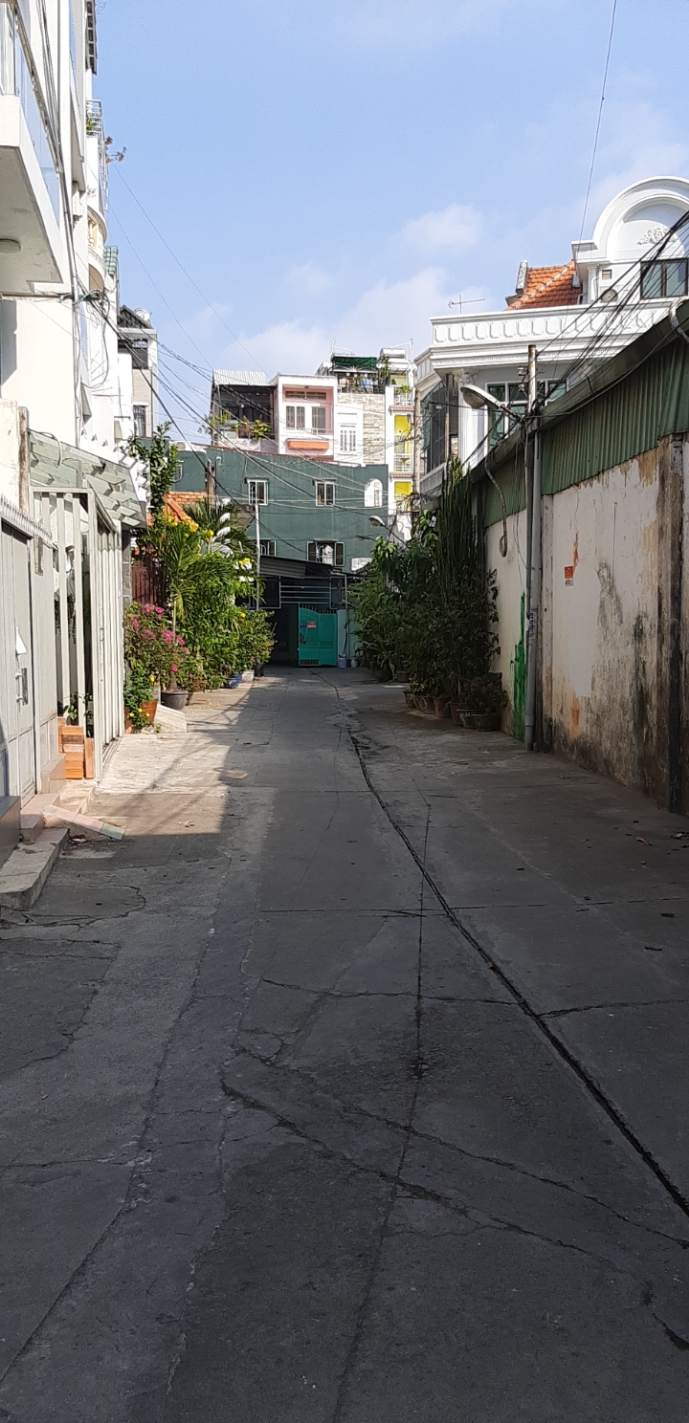 Hàng hot bán gấp nhà đường Trần Bình Trọng, q.5, DT sàn: 100m2 giá cực rẻ chỉ 4.9 tỷ