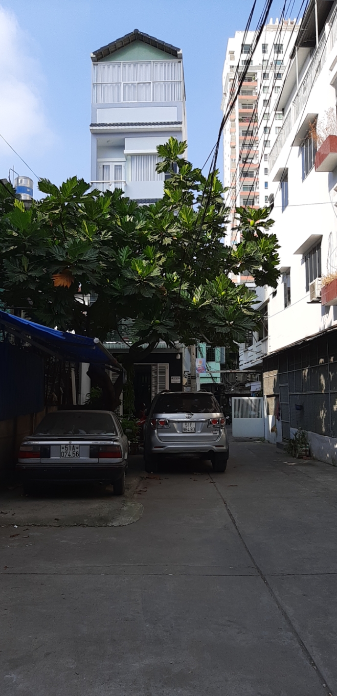 Hàng hot bán gấp nhà đường Trần Bình Trọng, q.5, DT sàn: 100m2 giá cực rẻ chỉ 4.9 tỷ