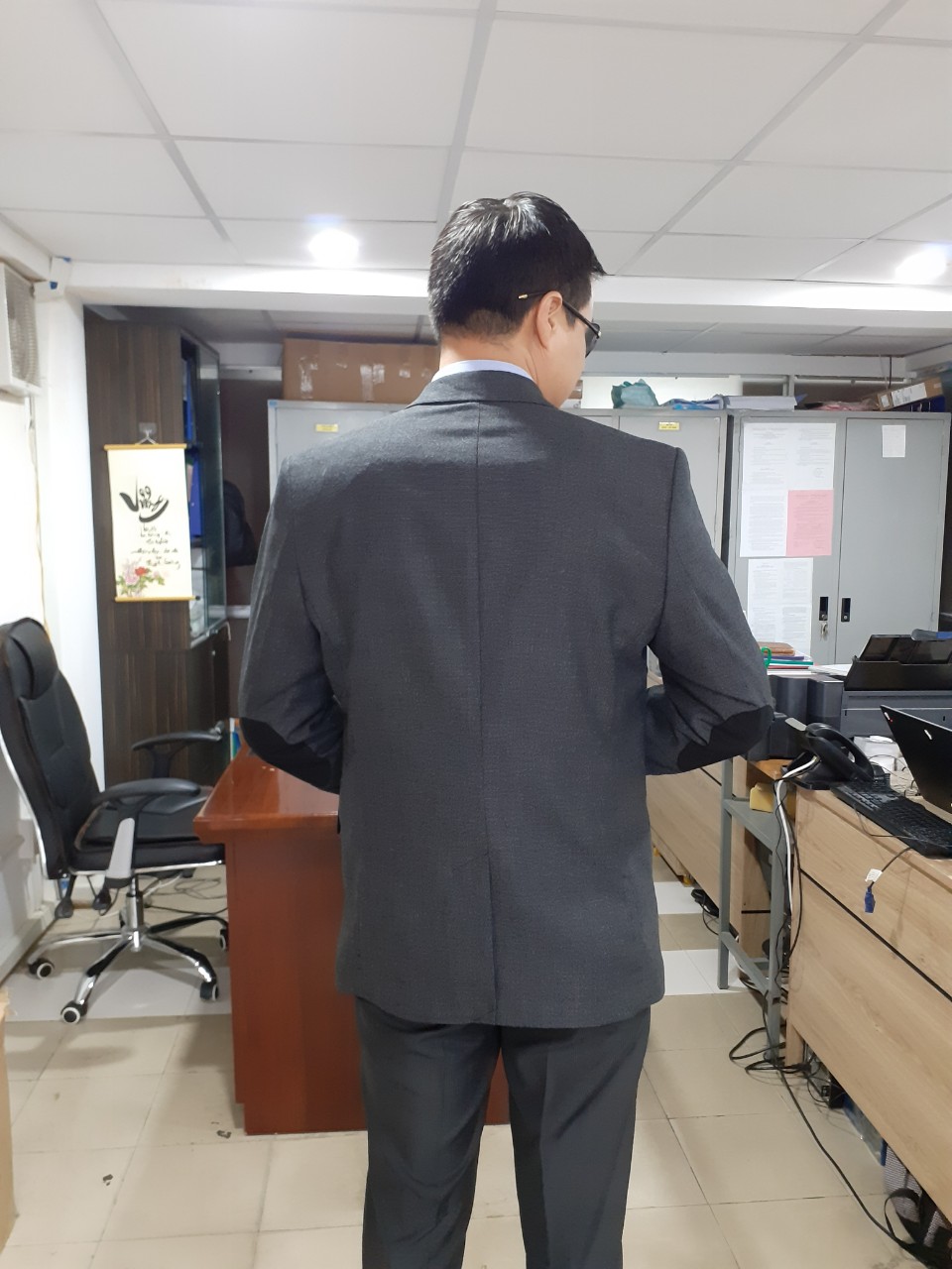 May Nhà Bè cuối năm xả Vest cao cấp hàng hiệu HM, Mattana, Đồng giá 999k。