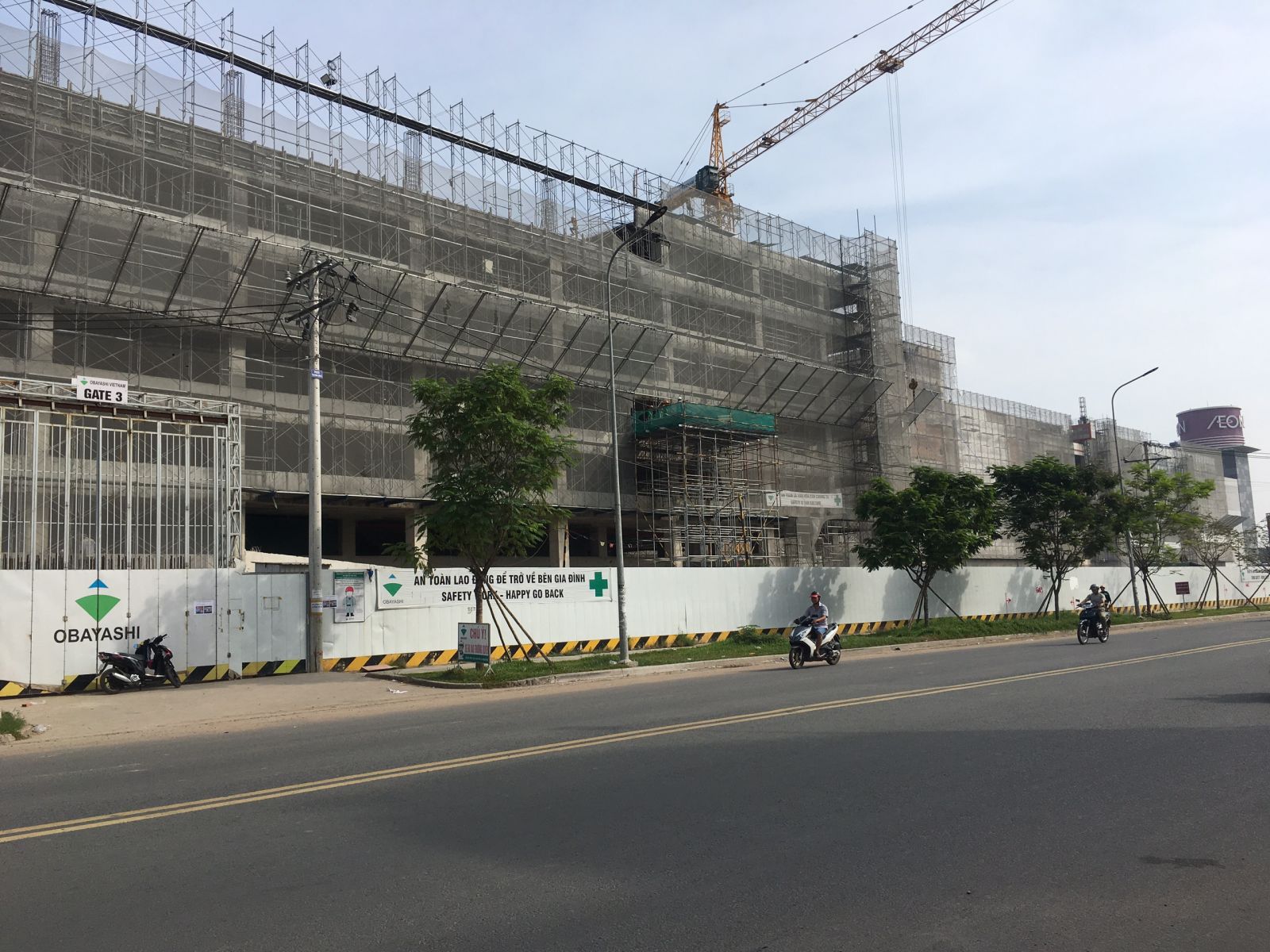 [Nhà Góc 2 Măt Tiền] đường Hương Lộ 3. BHHA, Bình Tân. 8,7m x 32. đang cho thuê 60 triệu. Giá 27 tỷ.