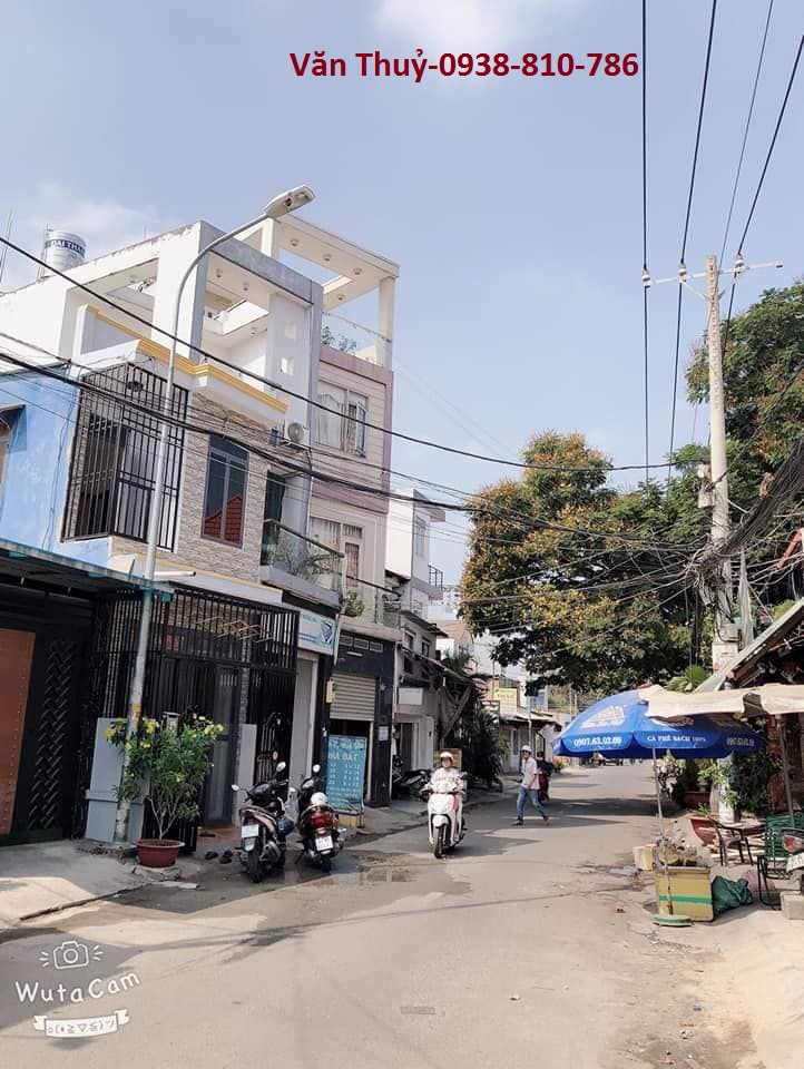 Ông chú nhờ đăng bán căn nhà mặt tiền 30 m2, phường 7 Phú Nhuận 2 lầu, ngang 5 mét.