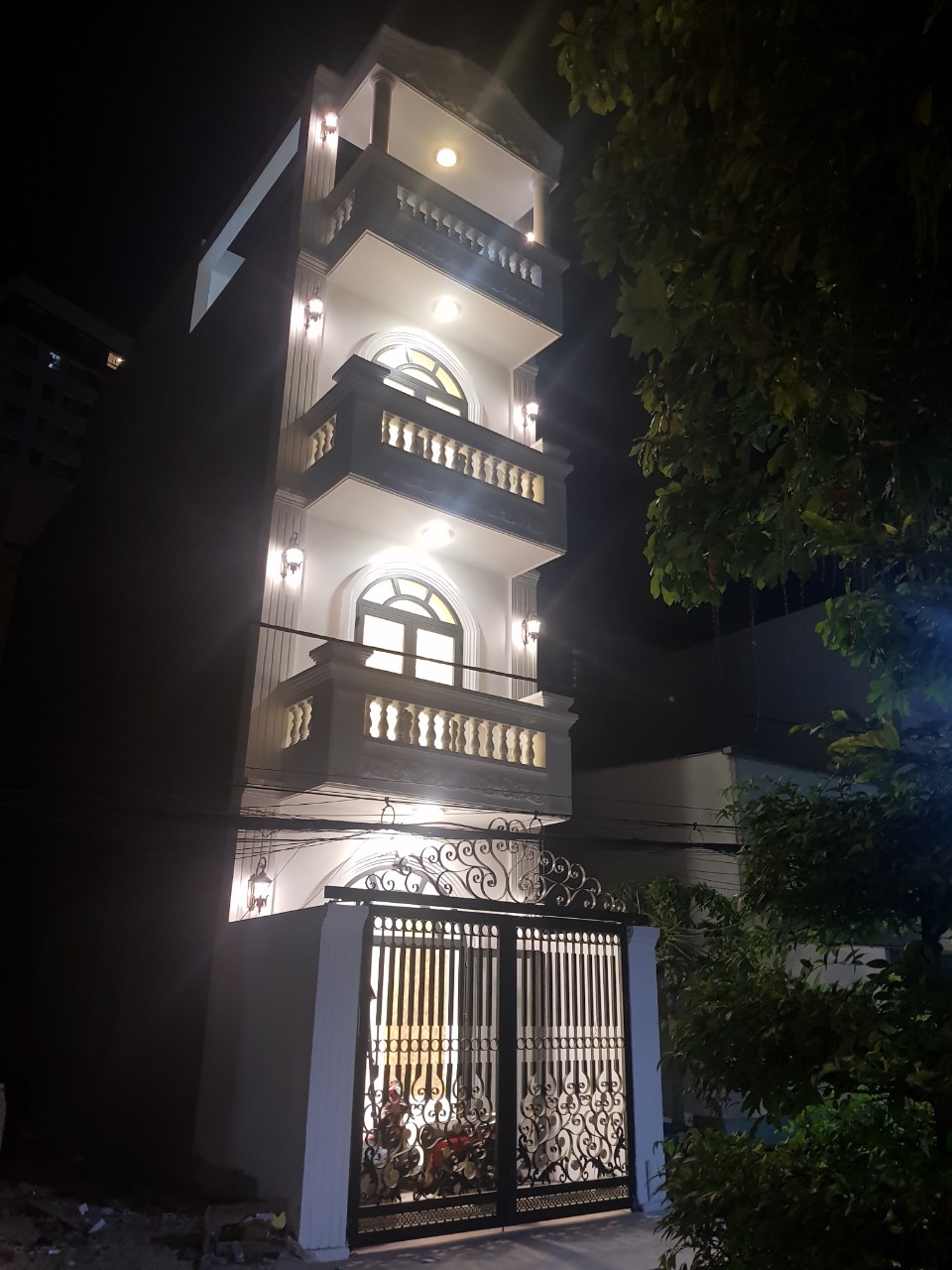 Bán nhà 3 lầu HXH đường Phạm Văn chiêu, P.14 , Gò vấp, DT: 68m2 giá 5,9 tỷ