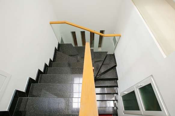 PHÒNG STUDIO FULL SERVICE TẠI QUẬN 4 – SUNFLOWER BOUTIQUE STUDIO APARTMENT