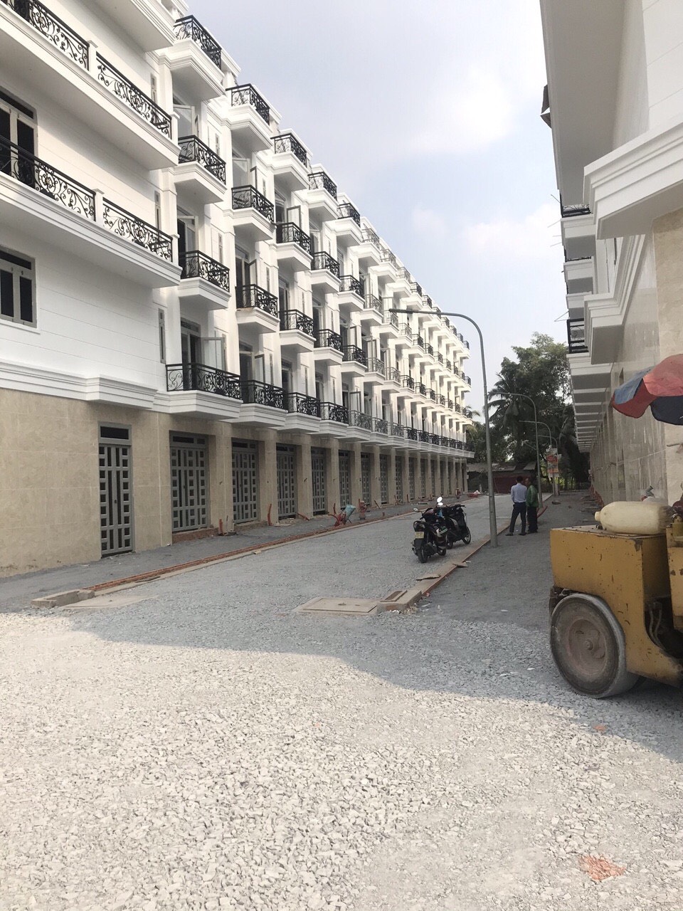 Khởi công dự án mới quy mô 4000m2 dạng nhà phố 1 trệt 4 lầu đường Hà Huy Giáp p. Thạnh Lộc Q12