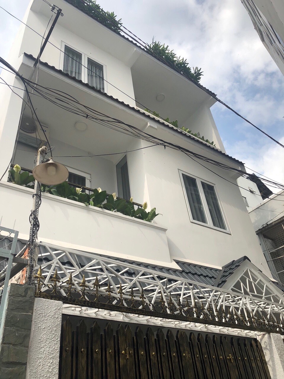 Bán ViLLa hẻm xe hơi đường Võ Thị Sáu, Quận 1, 6.50x 18m, 24.5 tỷ 0908525968