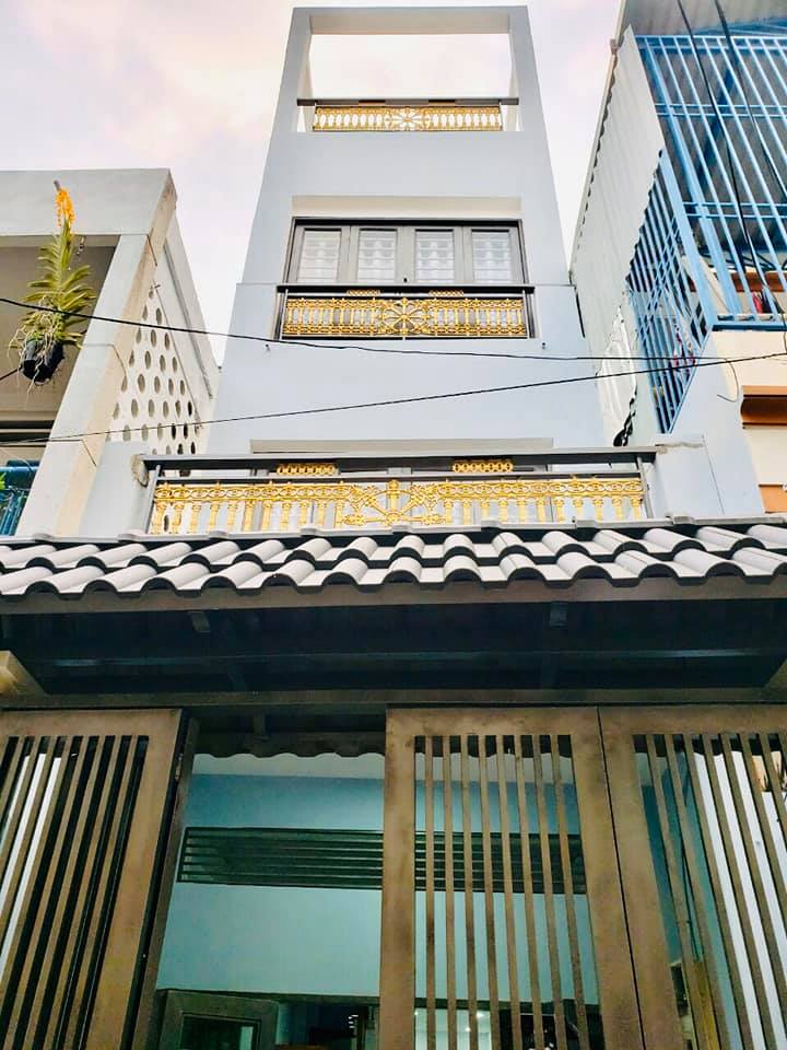Nhà 4 tầng Mặt Tiền kinh doanh Nguyễn Xuân Ôn .Bình Thạnh. Giá 8,3 tỷ