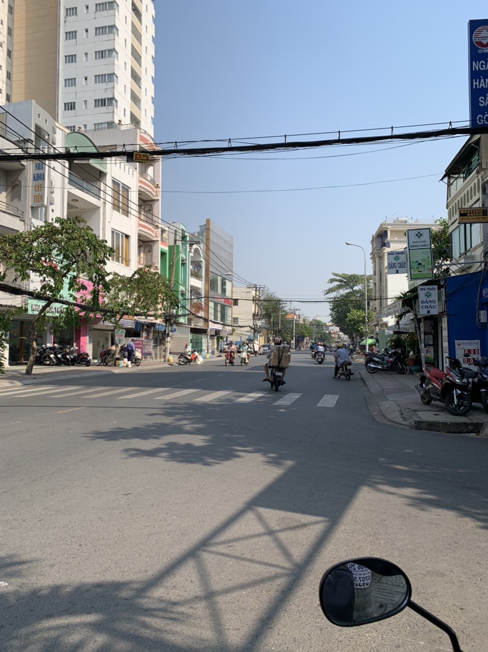 Cần tiền bán gấp MT đường Chợ Lớn, Q.6, DT: 4x18m, chỉ 12 tỷ 2