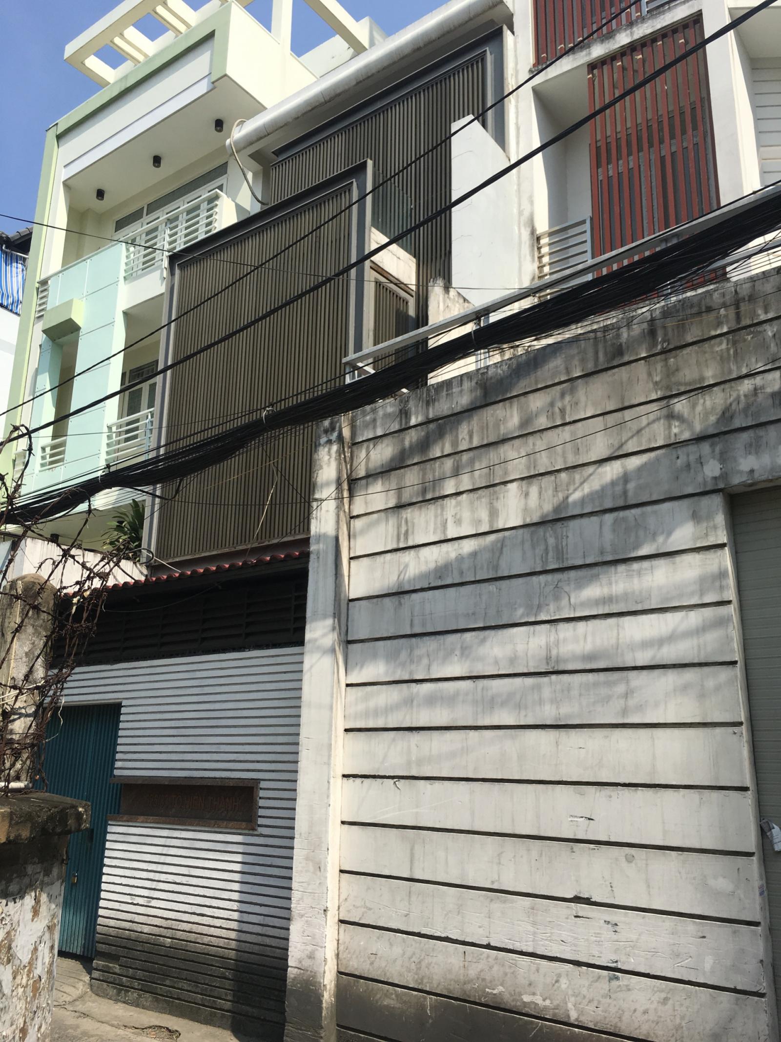 	Hot!!! Cần bán gấp góc 2 MT Hậu Giang, DT: 4x15m, chỉ 5.4 tỷ