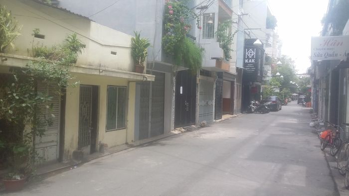 Nhà HXT Trường Chinh nhà C4 Củ (4 x 15)nh5,5m 62m2 P. 12, Q.Tân Bình. Giá 5.9 Tỷ TL