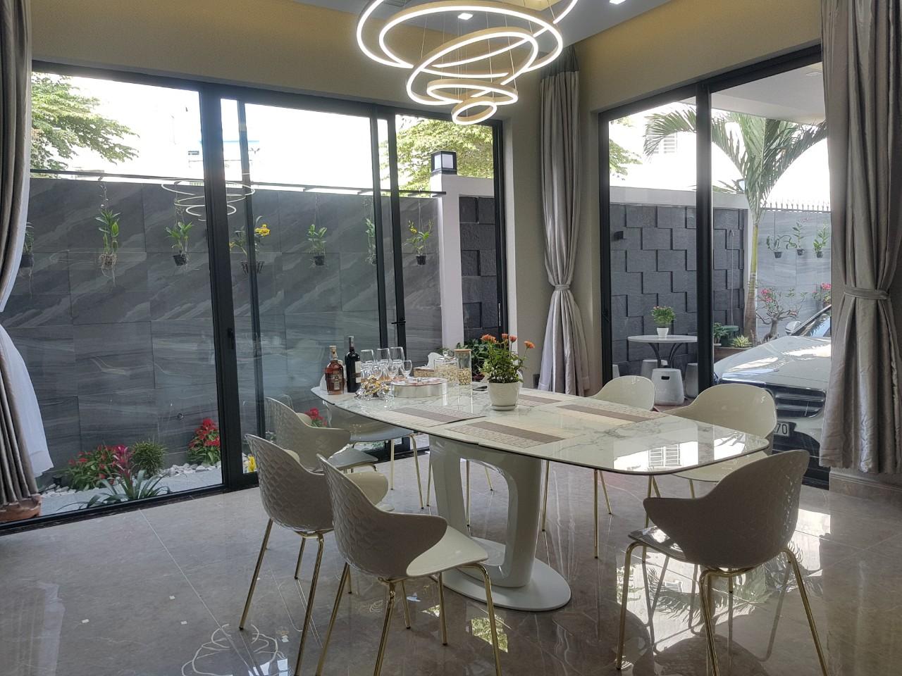 Bán nhà mặt tiền Sương Nguyệt Ánh, Quận 1, 22mx42m - nở hậu 39m, TDT: 1339m2