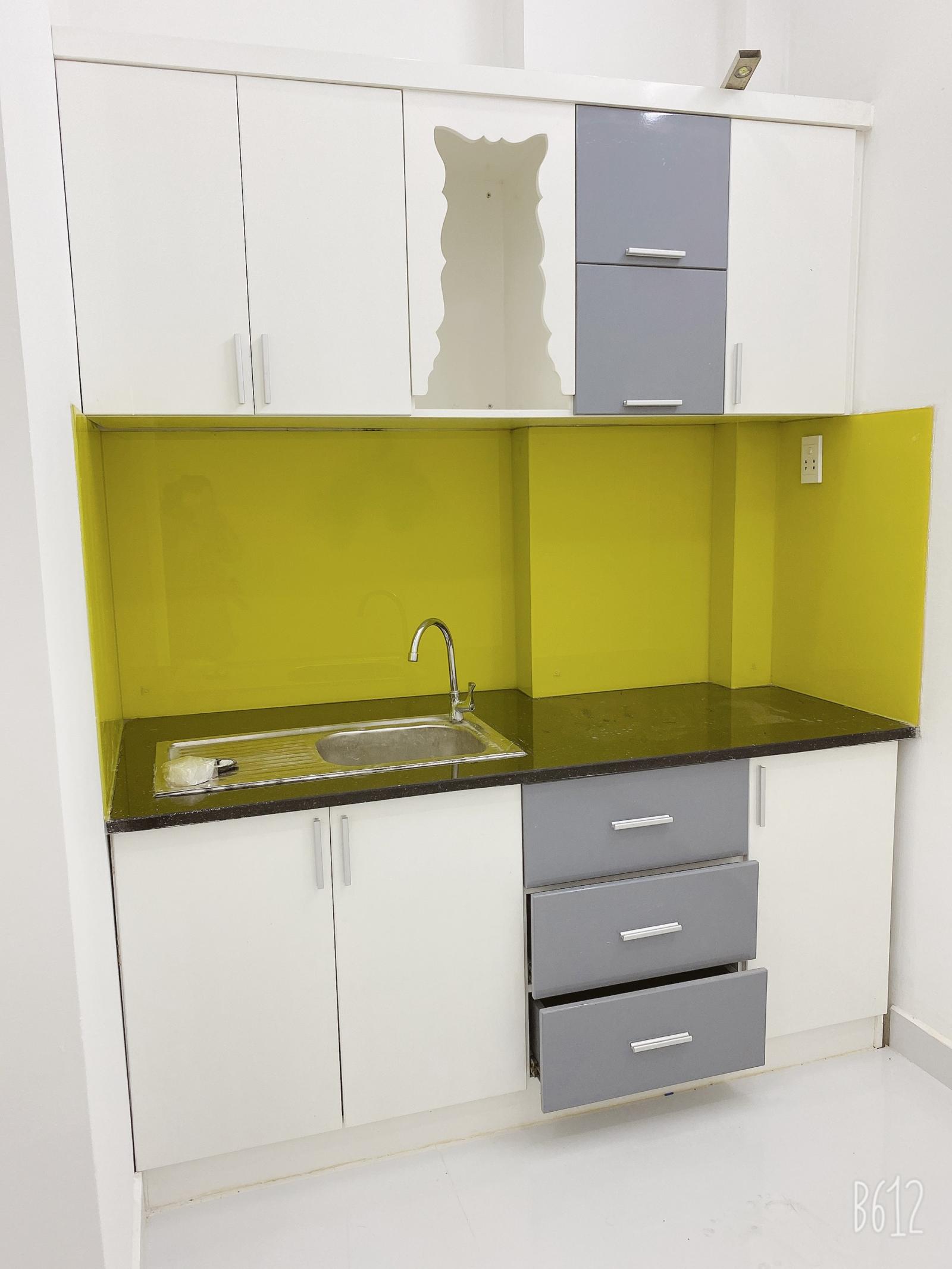 Chính chủ bán nhà mặt tiền  Vĩnh Viễn, Q10, DT: 3.5 x12m, 4 tầng nhà mới bán giá 11.8 tỷ