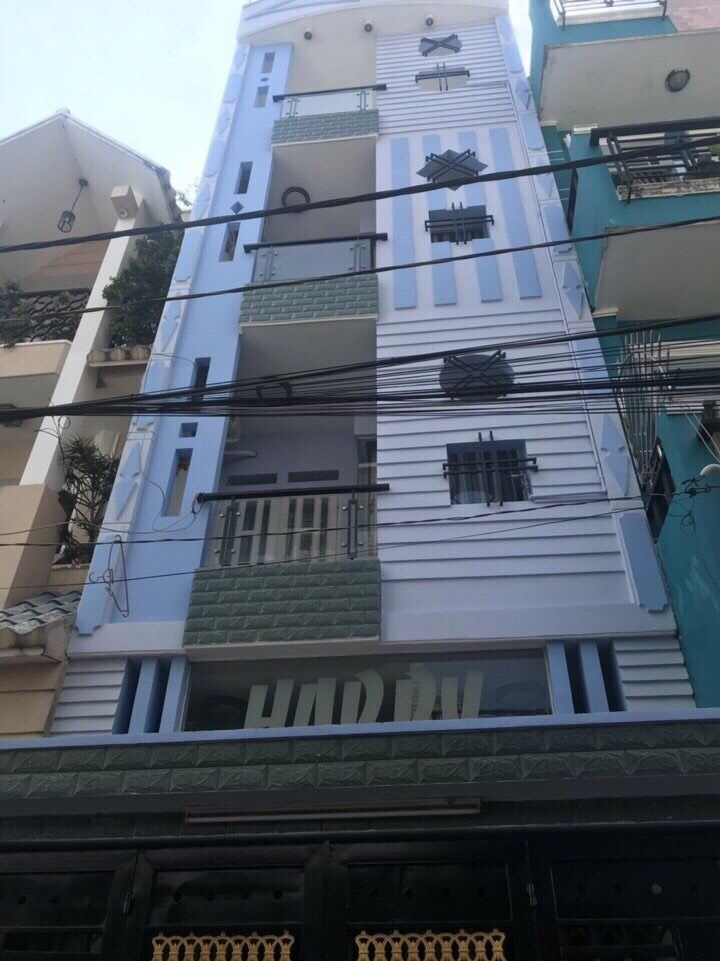 Cần tiền gấp, bán siêu phẩm Hồng Bàng, Q. 6, DT: 150m2 công nhận đủ, giá chỉ 170 triệu/m2