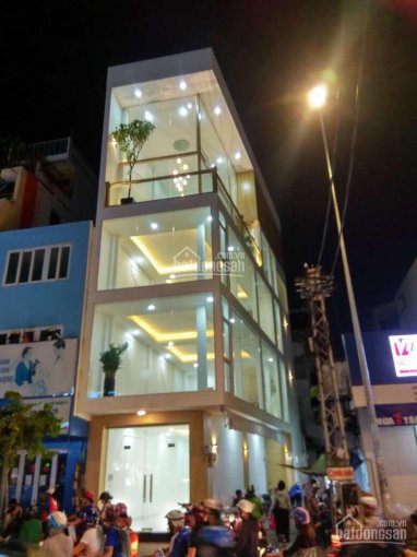 Bán nhà 2 mặt tiền đường ngô quyền, quận 10, dt 4x16m, 5 lầu + thang máy, giá bán 24.5 tỷ TL