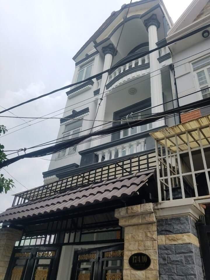 Bán nhà mặt tiền đường Nguyễn Thái Bình, P12, Tân Bình. DT: 4x9m, 3 lầu mới, đang kd tốt