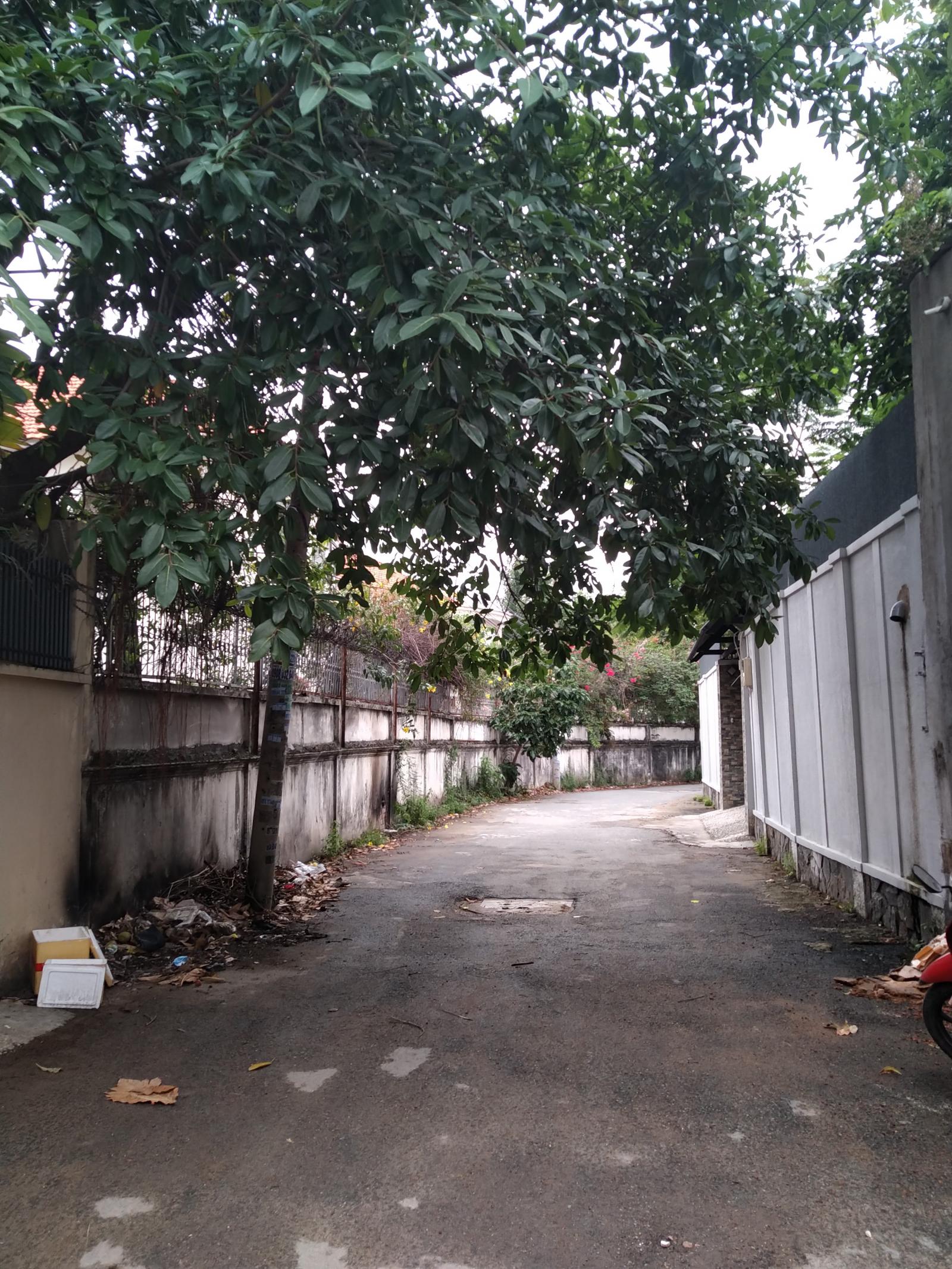 Cần bán nhà gần UBND phường Thảo Điền - 7M3 X 21,4M - Trệt lầu áp mái