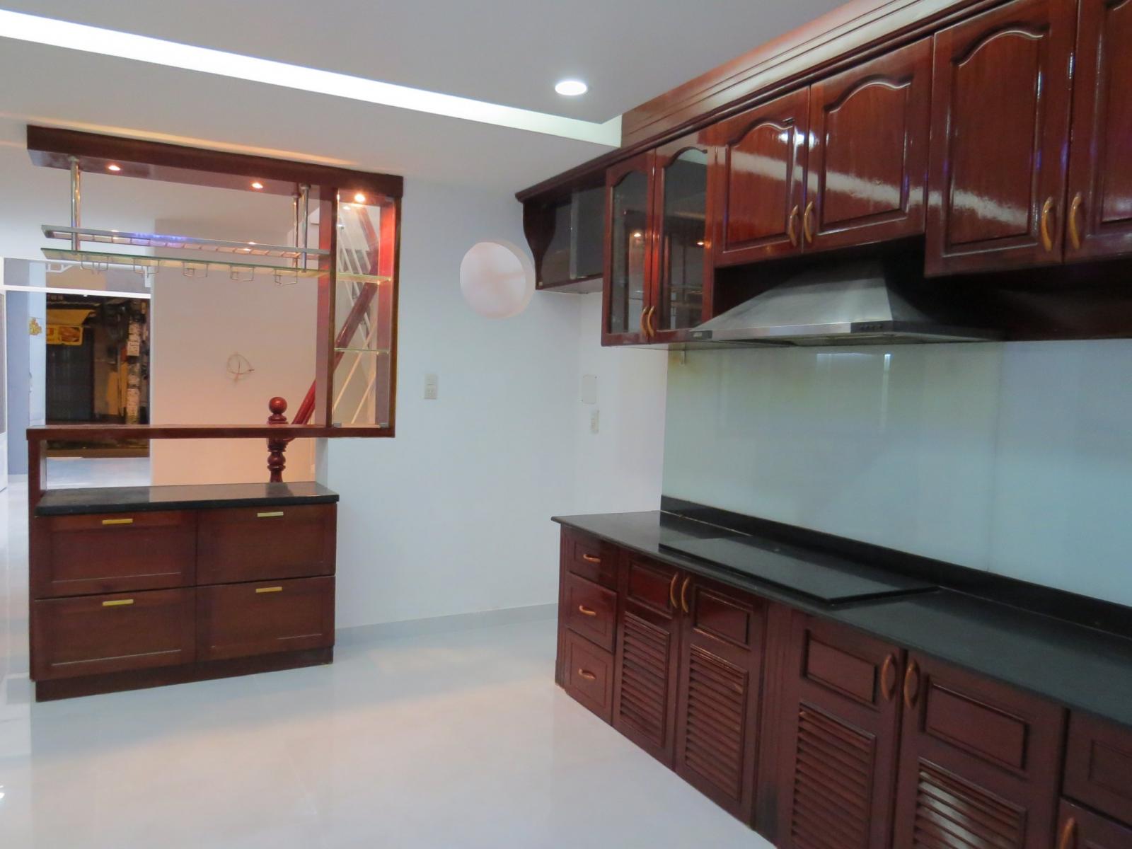 Bán nhà mặt tiền kinh doanh 7 Nguyễn Thượng Hiền P5 Bình Thạnh giá chỉ 13,3 tỷ