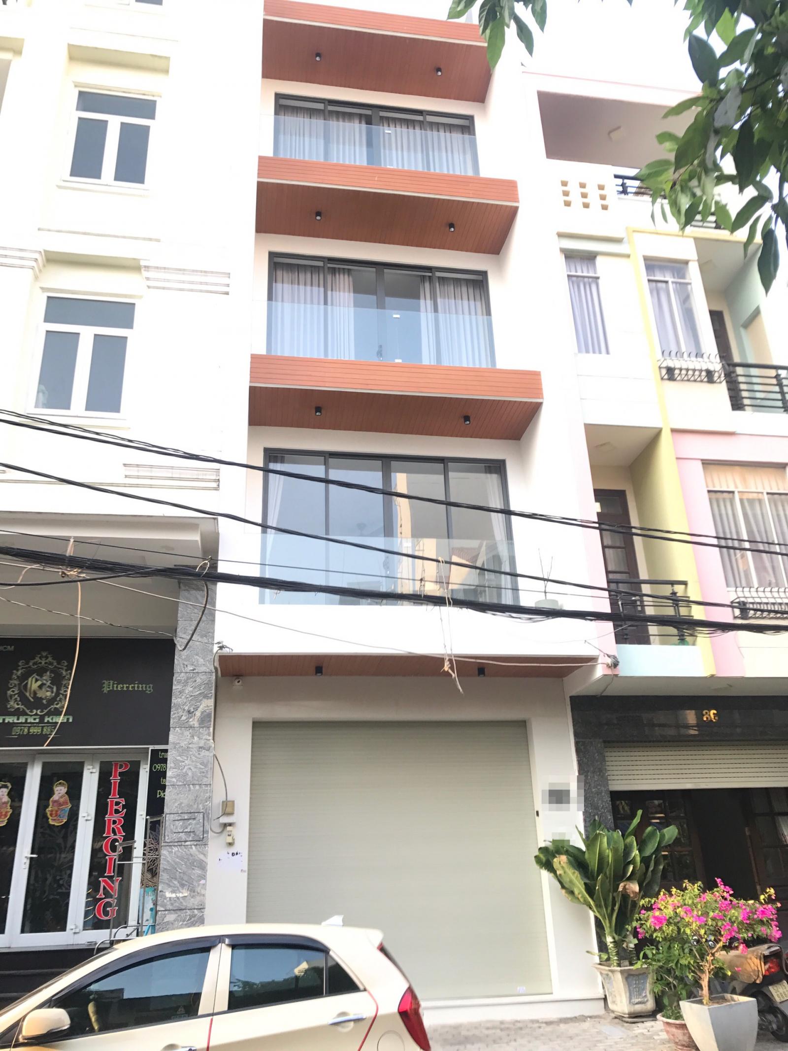 Cần bán căn nhà đường 85, P. Tân Quy, Q.7, giá 14.8 tỷ 