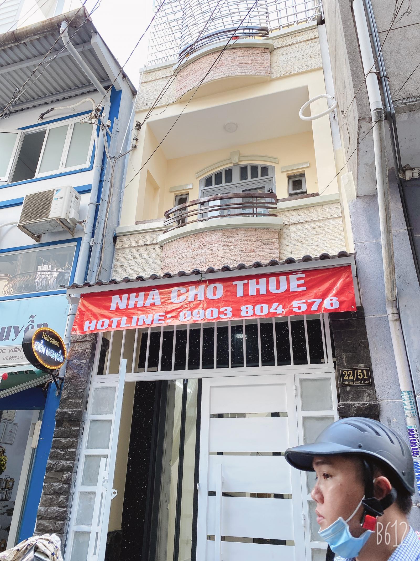 Bán nhà hẻm đường Nguyễn Trãi, Quận 5, DT: 4,2 x12m, 4 tầng, giá chỉ 8,8 tỷ thương lượng