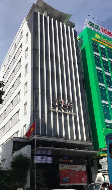 Bán khách sạn 6 lầu mặt tiền Lê Hồng Phong, P12 Quận 10, DT: 4x26m. HĐ thuê 110 triệu/th, giá 35 tỷ