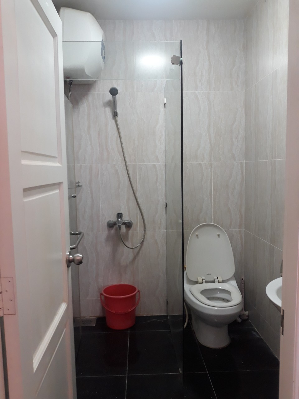 Chính chủ cần bán gấp nhà MT 436A Cư Xá Nguyễn Trung Trực, P12, Q10. DT: 3.6x20m, giá 11.6 tỷ