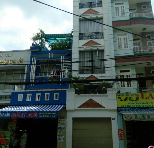  Bán gấp nhà Mặt tiền Nguyễn Biểu gần Nguyễn Trãi Q. 5, DT: 3.6 x 13m 5 tầng nhà mới đang làm spa