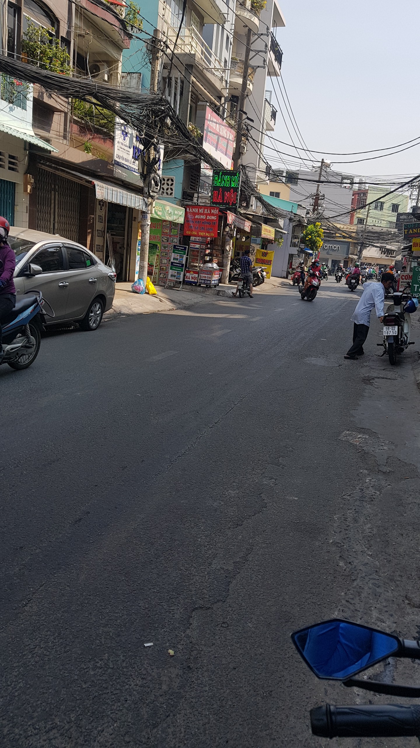 Bán nhà hẻm Trần Hưng Đạo Q.5,dt 4 x11m, giá 7,8 tỷ nhà còn mới vào ở liền