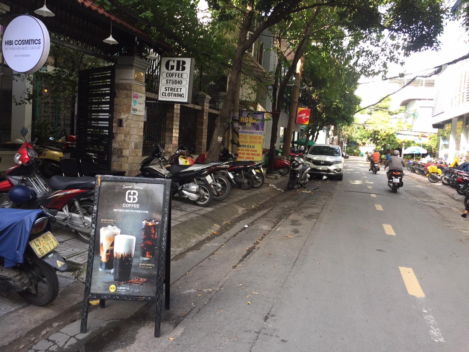 Bán nhà góc 2 mặt tiền đường Lê Hồng Phong - 3/2, Phường 10, Quận 10, DT: 4.2 x 10m
