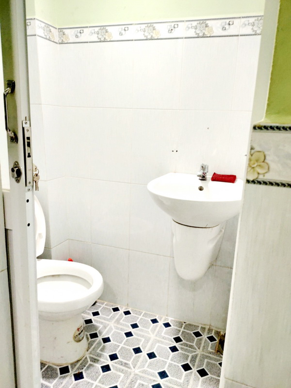 Bán nhà 1 lầu hẻm 283 Huỳnh Tấn Phát quận 7