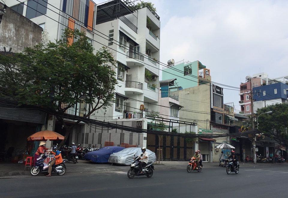 Bán nhanh mặt tiền đường Trịnh Văn Cấn, P. Cầu Ông Lãnh, Q.1 ngay trung tâm thành phố