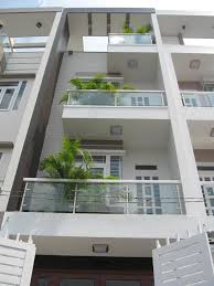 Xoay tiền cần bán gấp nhà đường 3/2, DT ngang 4m dài 10m, chỉ với 5 tỷ 8, LH:0915190011