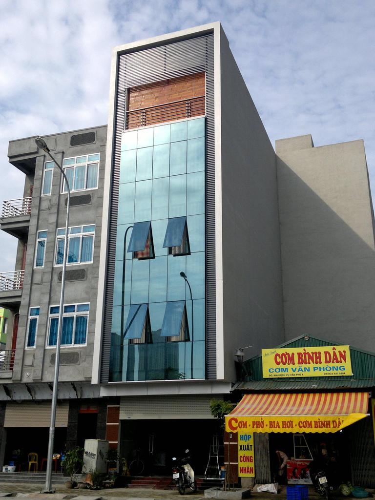 Bán nhà mặt tiền Nguyễn Thị Minh Khai, Q.1, DT: 4x10m, 4 lầu, chỉ 16 tỷ