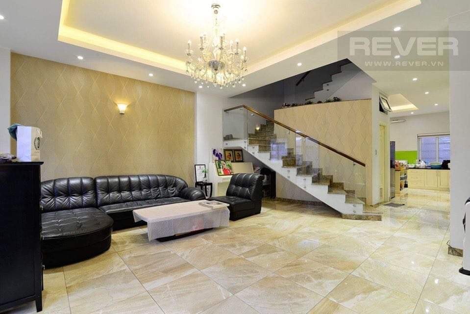 Nhà mặt tiền sầm uất xây cao tầng bên cạnh chợ Bà Chiểu: 6.3 x 20m, Phường 14, Q. Bình Thạnh