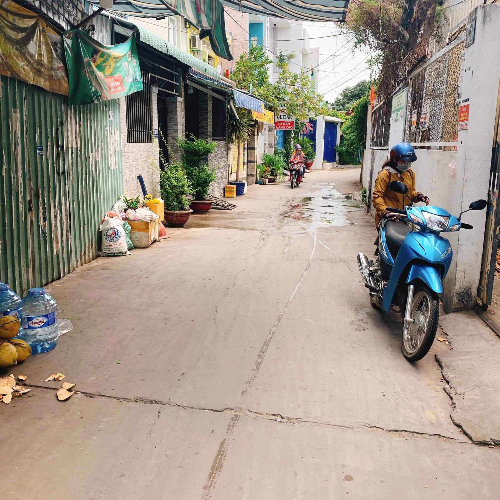 Bán nhà đang cho thuê  hẻm 380 đường Lê Văn Lương, P.Tân Hưng,quận 7