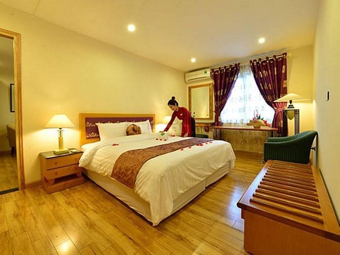 Khách sạn Golden Sun Villa 68 Hàng Trống cho thuê căn hộ dịch vụ
