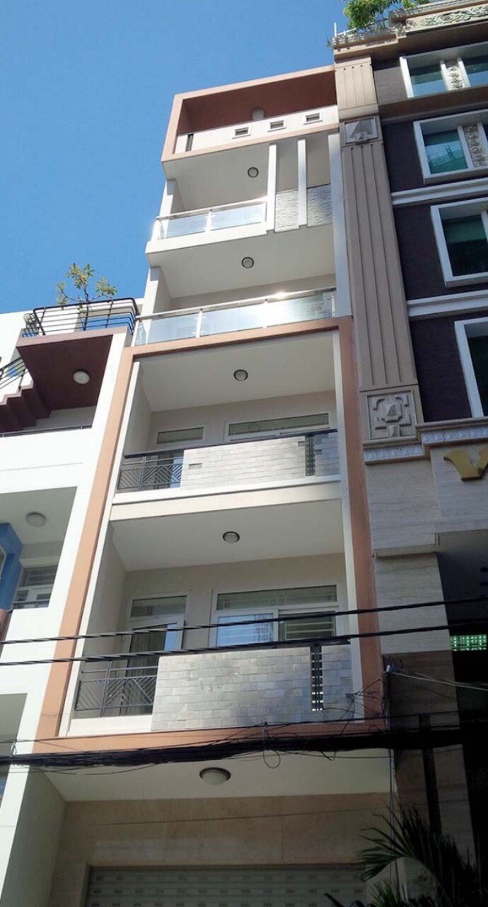 Cho Thuê Nhà Đường Hàm Nghi-Hải Triều Quận 1,KC:5 Lầu.Giá 5500$