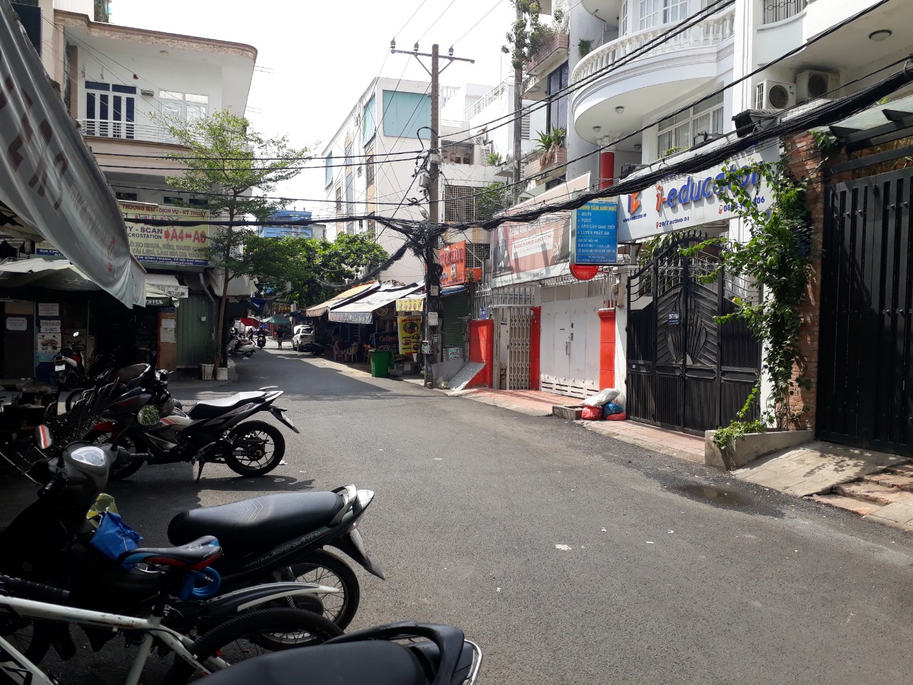 Nhà đường Huỳnh Văn Bánh, Phú Nhuận cần bán. Giá 13 tỷ có thương lượng