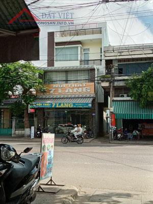 Chính chủ cần bán nhà gấp chuyển vào sài gòn đường Trần Hưng Đạo gần tháp đôi TP Quy Nhơn, Bình