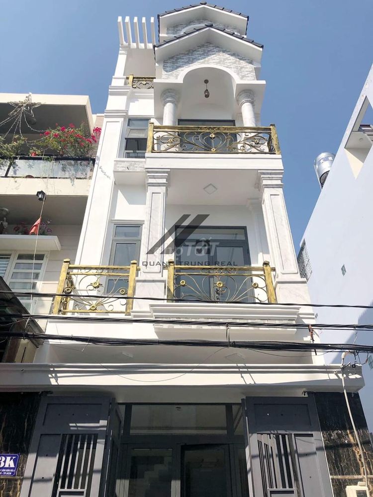 Bán nhà HXH Cao Đạt- Trần Bình Trọng q5, DT: 5x7, Giá chỉ: 6.7 tỷ,TL