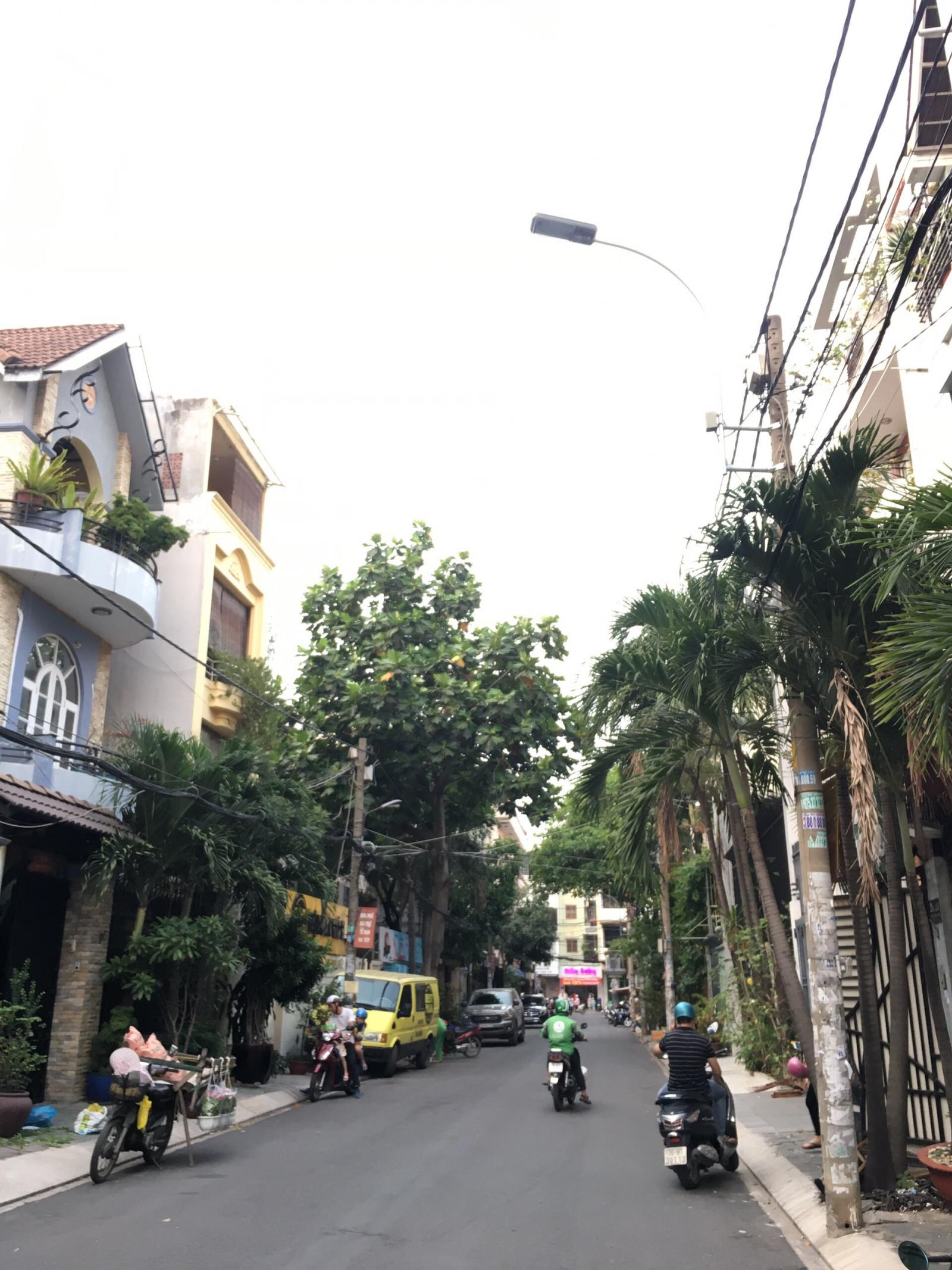 Bán nhà cấp 4, HXH 8m khu K300, P12, Tân Bình; 8.6x21m; DTCN: 180m2; vị trí đẹp; giá chỉ 19 tỷ