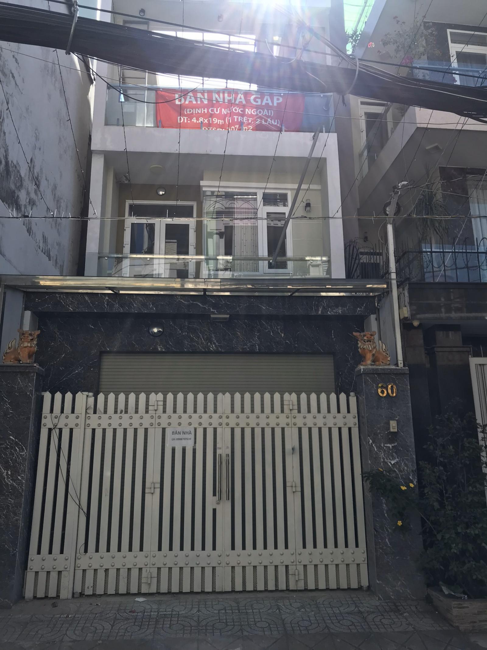 Bán gấp nhà ngay Hà Đô mặt tiền Cao Thắng, quận 10, , 5 lầu, Thang Máy giá 41 tỷ .