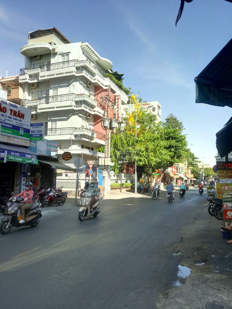 nhà mặt phố đường Đặng Văn ngữ, p10, Phú Nhuận, DT 4.1x22, giá 19 tỷ